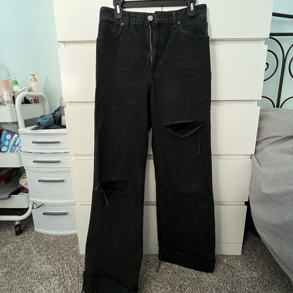 ZARA ripped blackk jeans